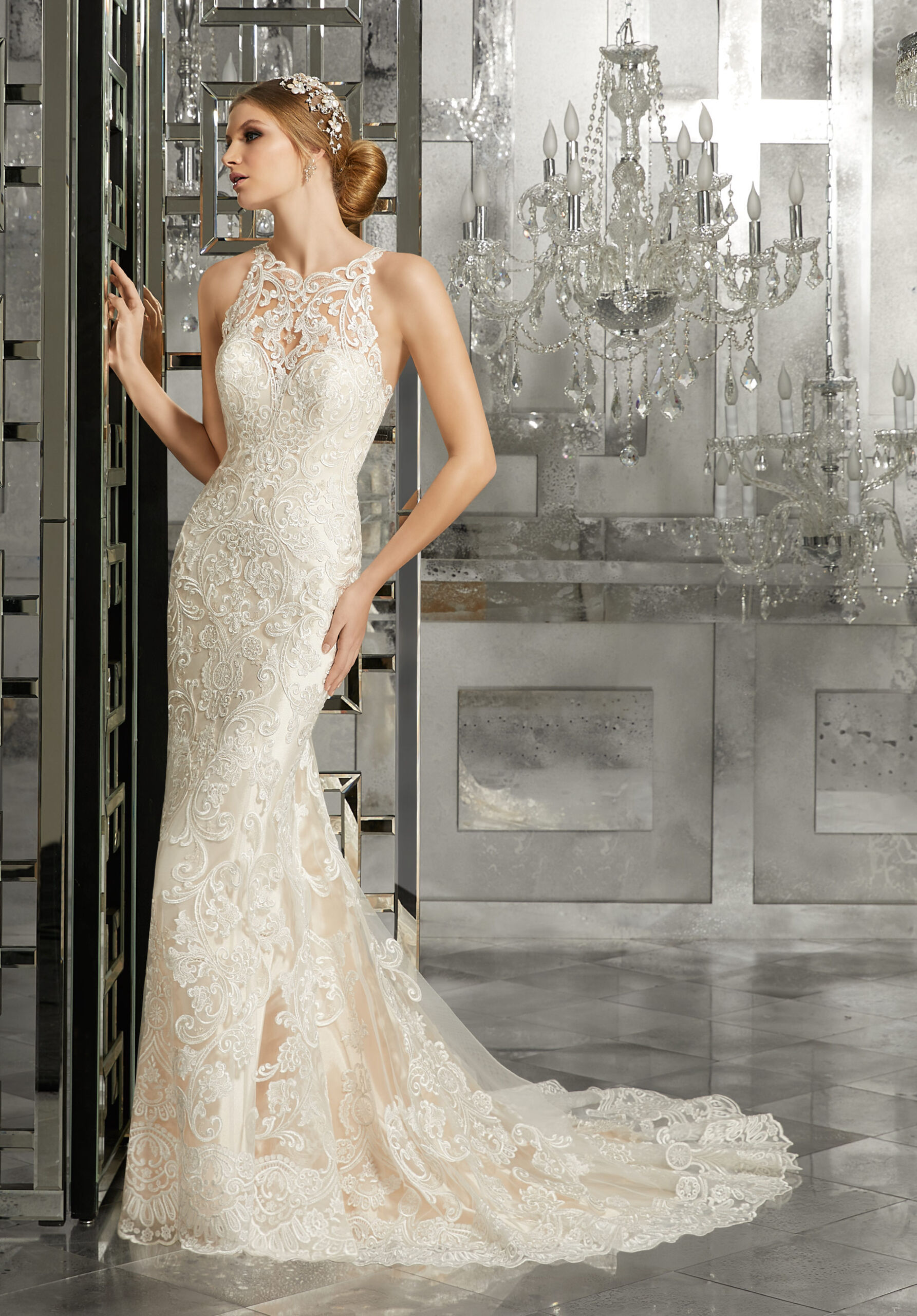 Νυφικό Φόρεμα, Classic and elegant από Δαντέλα Κεντημένη,  Style. 8173